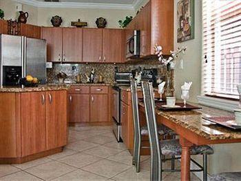 Miami Bed And Breakfast Country Walk Bagian luar foto